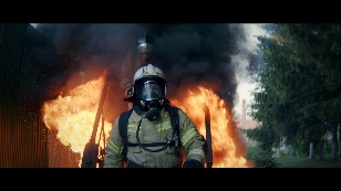 Кадр из фильма «Firefighter»