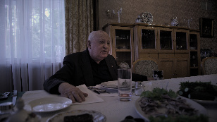 Кадр из фильма «Горбачев. Рай»