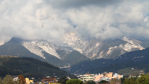 Кадр из фильма «A Challenge to Eternity: The History of Carrara»