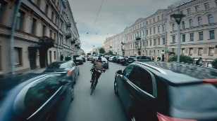 Кадр из фильма «Without brakes»