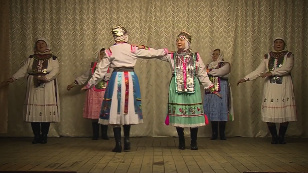 Shrines of the Chuvash region: national costume