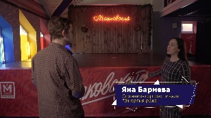 По приколу
