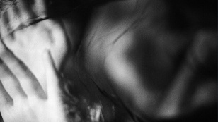 В сторону белого